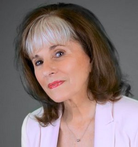 Susan RoAne profile photo